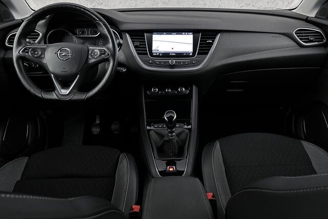 Opel Grandland X 1.2 Turbo Elegance | Camera | Half leder | LED | Stoelverwarming | Apple Carplay