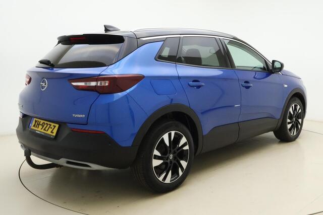 Opel Grandland X 1.2 Turbo Innovation 130PK | Elektrische achterklep | Stoelverwarming & stoelverkoeling | Lederen bekleding | Trekhaak | Full LED | Navigatie | Apple Carplay/Android Auto | Verwarmd stuurwiel