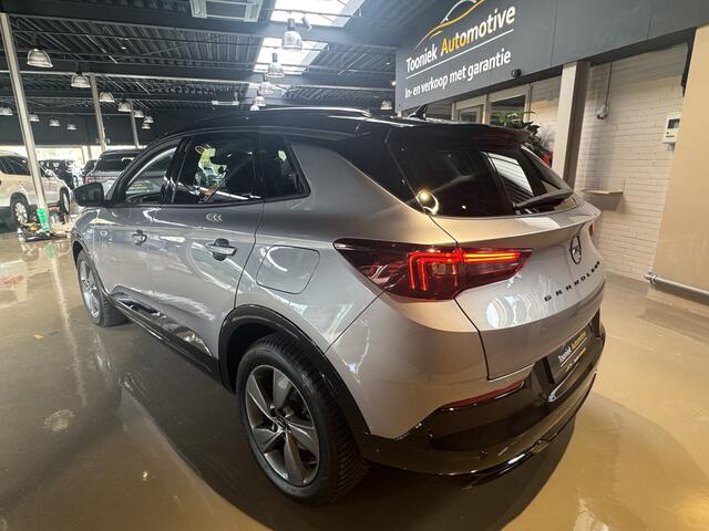 Opel Grandland X 1.2 Turbo Ultimate Navigatie LMV Airco