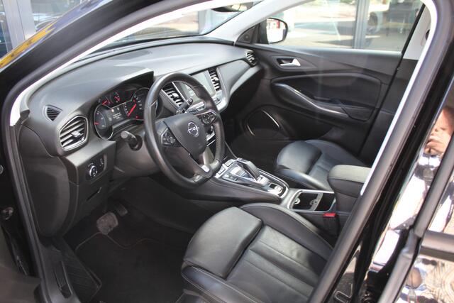 Opel Grandland X 1.6 Turbo Hybrid Innovation | Stoelverwarming - Verkoeling | Panoramadak | Leder | Rondomzicht camera