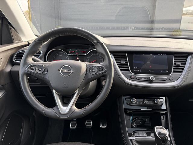 Opel Grandland X 1.2 Turbo Ultimate 1e Eigenaar,360° Camera,Pano,Navi,Stoelverw,Keyless,Rijstrooksensor,BSD,131pk,6 Bak,N.A.P,Pdc V+A,Lm velgen,Halfleder,Dealer Onderhouden,Net beurt gehad,Apk tot 01-2027