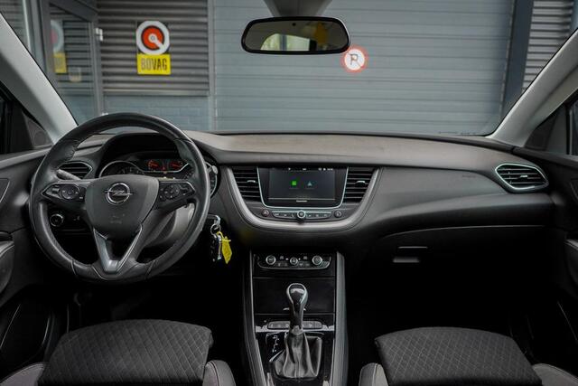 Opel Grandland X 1.2 Turbo Innovation Aut / Trekhaak / Carplay / Navi
