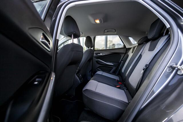 Opel Grandland X 1.2 Turbo Innovation | Carplay | Cruise | DAB