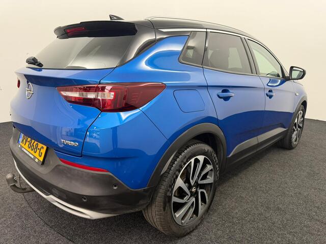 Opel Grandland X 1.2 Turbo Innovation Trekhaak, Apple Carplay/Android Auto, Cruise control, leer, elecstoelverst, Parkeersensor voor en achter, Dodehoek detector, Rijstrooksensor met correctie