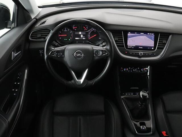 Opel Grandland X 1.2 Turbo Innovation | Stoelventilatie | Leder | Trekhaak | Camera | Carplay | Side Assist | Stoelverwarming | Full LED | Keyless | Climate control | Navigatie | Cruise control