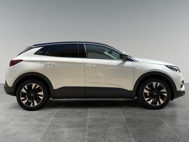 Opel Grandland X Innovation+ 1.2 Turbo 130pk | TWO-TONE! | AGR-STOELEN | ELEK. A. KLEP | CAMERA | FULL LED | KEYLESS | NAVI | APPLE CARPLAY / ANDROID AUTO | ISOFIX |