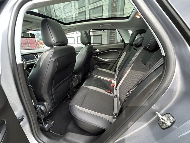Opel Grandland X 1.2 Turbo Innovation PANOdak CarPlay Nette staat!
