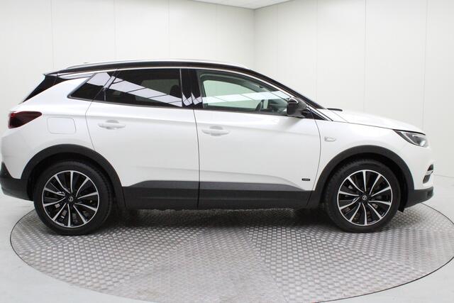 Opel Grandland X 1.6 Turbo Hybrid Elegance | automaat | navi | climate | elekt. achterklep | adaptief cruise | leder | stoelkoeling | keyless | dode hoek | carplay | spiegels elect. inklapbaar
