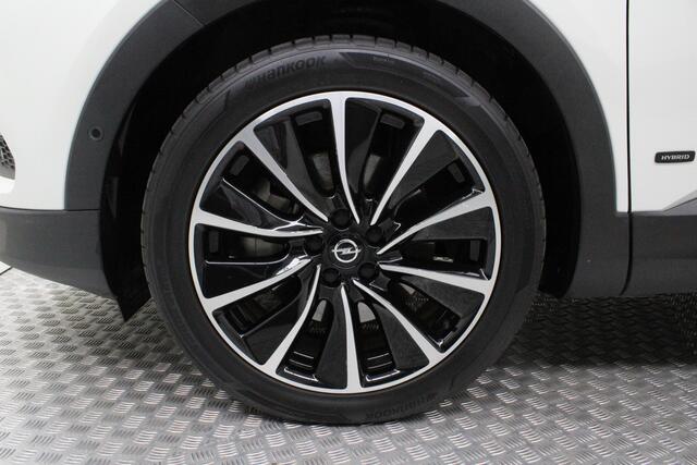Opel Grandland X 1.6 Turbo Hybrid Elegance | automaat | navi | climate | elekt. achterklep | adaptief cruise | leder | stoelkoeling | keyless | dode hoek | carplay | spiegels elect. inklapbaar