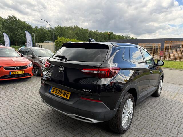 Opel Grandland X 1.2 Turbo Innovation | 2E EIGENAAR | 12MND GARANTIE | AUTOMAAT | CRUISE | DAB | CARPLAY | CLIMA | NAVI