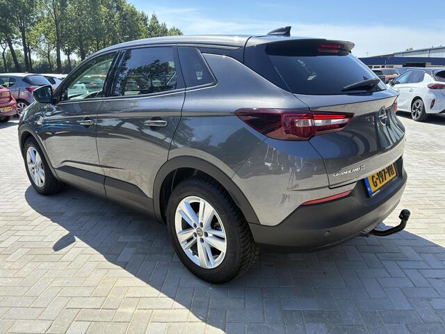 Opel Grandland X 1.2 Turbo 130Pk Online Edition | Climate control | Stoel, Stuur & Achterbank verwarming | Navigatie | Parkpilot | Cruise control | LM-Velgen | Trekhaak