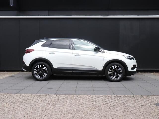 Opel Grandland X 1.6 Turbo Business Executive 181 PK | AUT. | CAMERA | TREKHAAK | APPLE CARPLAY | CRUISE | NAVI |