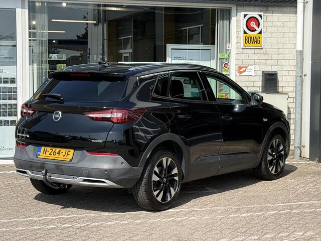 Opel Grandland X 1.2 Turbo Innovation | Trekhaak | Navigatie | Stoelverwarming | Climate Control | Rondomzicht camera | Elektrische achterklep |