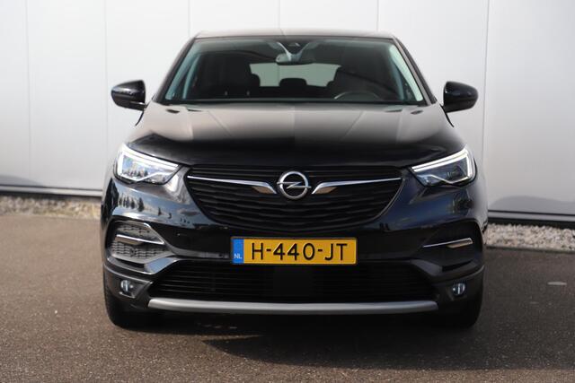 Opel Grandland X 1.2 Turbo Innovation 131PK Leder Memory Stoelen Navigatie Achteruitrijcamera Stuur & Stoelverwarming