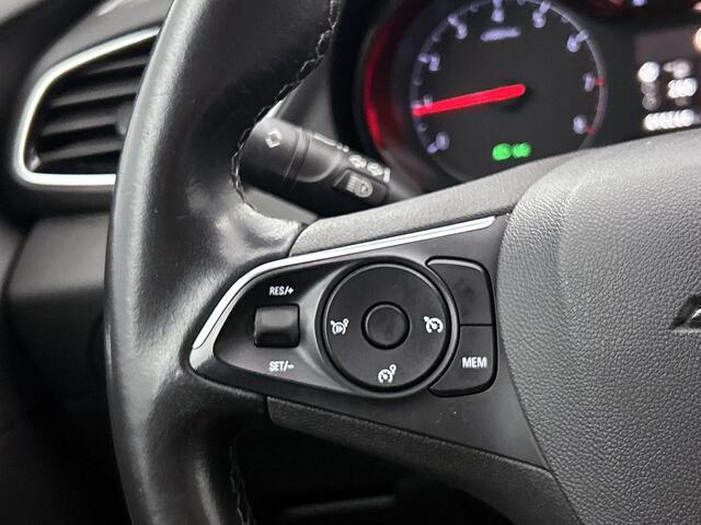 Opel Grandland X 1.2 Turbo Business + | 130pk | Navigatie | Camera |