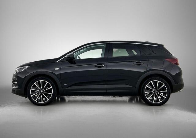 Opel Grandland X 1.6 Turbo Hybrid4 Ultimate | 300pk! | Navigatie | Camera | Lederen Bekleding |