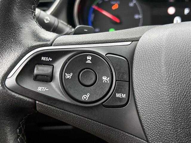 Opel Grandland X 1.6 Turbo Hybrid4 Ultimate | 300pk! | Navigatie | Camera | Lederen Bekleding |