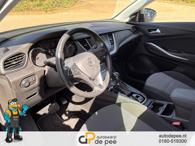 Opel Grandland X 1.2 Turbo Online Edition GARANTIE/AUTOMAAT/TREKHAAK/CRUISE/CLIMA/CARPLAY/SENS. V+A rijklaarprijs!