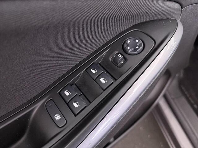 Opel Grandland X 1.2 Turbo Automaat Trekhaak/Winterpakket/18inch/ Nav/CarPlay