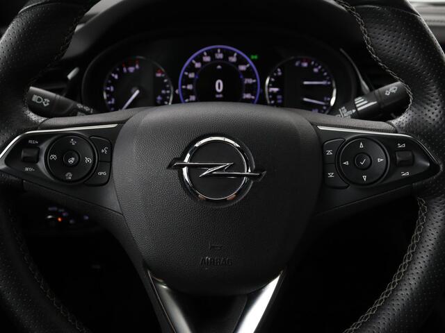 Opel INSIGNIA 1.5 CDTI Business Elegance | Stoel & stuurverwarming | Trekhaak | Camera | Matrix LED | Carplay | Keyless | Navigatie