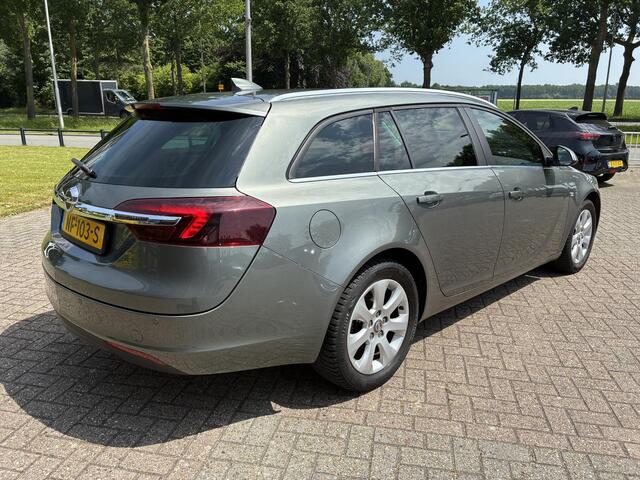 Opel INSIGNIA Sports Tourer 1.4 Turbo Business+ Class-pakket | Climate control | Navigatie | Leder | AGR | Stoel & Stuurverwarming | LM-Velgen | Elektrisch Pakket | Cruise control