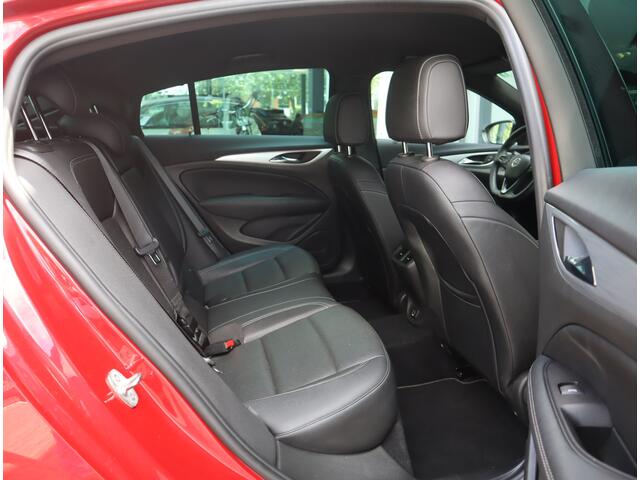 Opel INSIGNIA Grand Sport 2.0 Turbo 200 PK Business Elegance Automaat