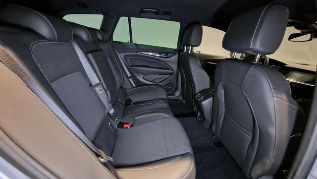 Opel INSIGNIA Sports Tourer 1.5 Turbo Business Executive | OPC Line | Camera | LED