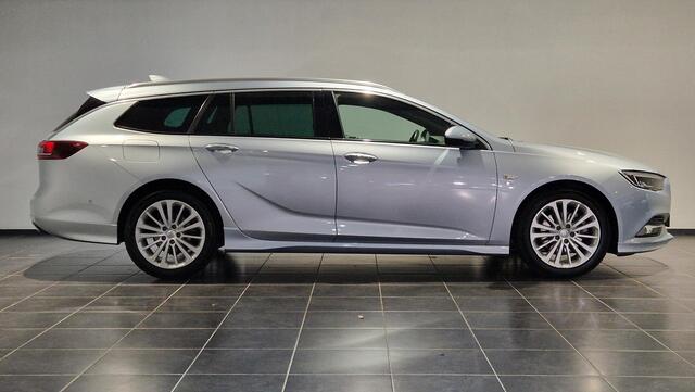 Opel INSIGNIA Sports Tourer 1.5 Turbo Business Executive | OPC Line | Camera | LED