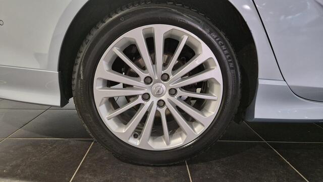 Opel INSIGNIA Sports Tourer 1.5 Turbo Business Executive | OPC Line | Camera | LED