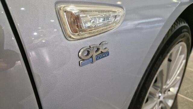 Opel INSIGNIA Sports Tourer 1.5 Turbo Business Executive | OPC Line | Camera | LED