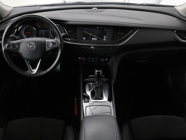 Opel INSIGNIA 1.5 Turbo Executive | Leder/Alcantara | Trekhaak | Carplay | Navigatie | Climate control | Cruise control | Parkeerhulp