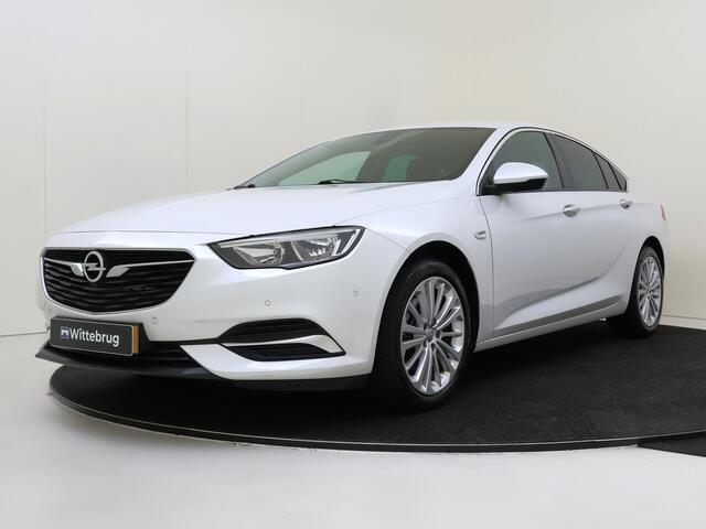 Opel INSIGNIA Grand Sport 1.6 Turbo 200PK Business Executive | Executive plus pakket | 18 inch | AGR-Stoel |