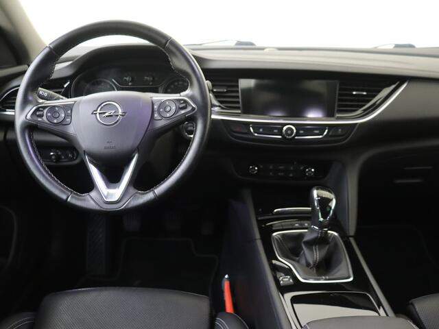 Opel INSIGNIA Grand Sport 1.6 Turbo 200PK Business Executive | Executive plus pakket | 18 inch | AGR-Stoel |