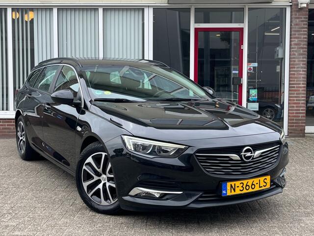 Opel INSIGNIA 1.6 CDTI Business Executive I Carplay I Camera I Stoelverw. I Trekhaak
