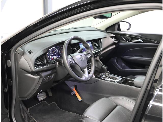 Opel INSIGNIA Grand Sport 1.6 200PK Turbo Business Executive | AUTOMAAT | AppleCarplay/Android Auto | 360'Camera | Navigatie | LEER | Keyless | Verwarmde/Verkoelde stoelen | Dodehoek Detectie | Parkeersensoren | Climate Control | Adaptive cruise control |