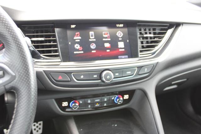 Opel INSIGNIA Sports Tourer 1.5T 165 BUSINESS EXECUTIVE OPC-LINE FULL OPT.