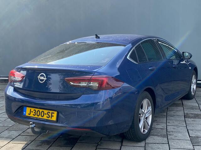 Opel INSIGNIA Grand Sport BWJ 11-2019 | 1.5T 165PK Innovation AUTOMAAT | TREKHAAK | CLIMA | NAVI | LEDER/STOF | PDC | CAMERA | PRIVACY GLASS |