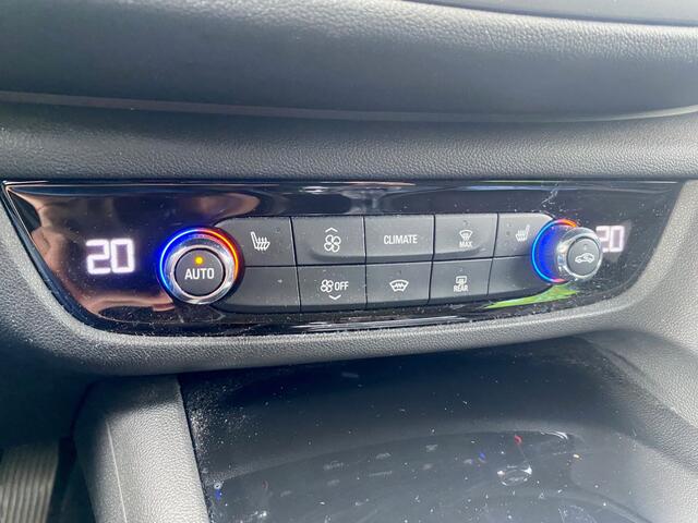 Opel INSIGNIA Grand Sport BWJ 11-2019 | 1.5T 165PK Innovation AUTOMAAT | TREKHAAK | CLIMA | NAVI | LEDER/STOF | PDC | CAMERA | PRIVACY GLASS |