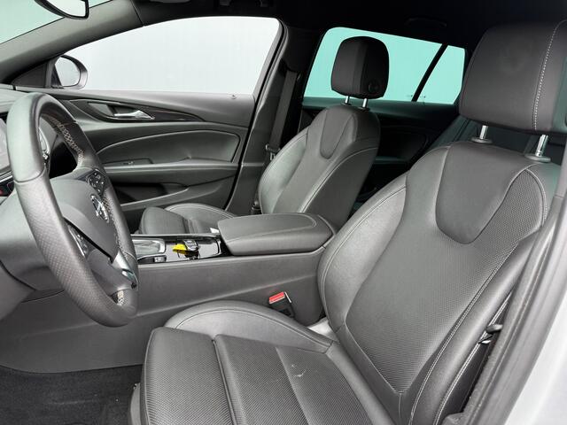 Opel INSIGNIA Sports Tourer BWJ 2019 1.6 Turbo 200 PK Exclusive AUTOMAAT | TREKHAAK | APPLE CARPLAY | ANDROID AUTO | NAVI | CLIMA | CRUISE | STOELVERW. | VOORRUITVERW. | LEDER | KEYLESS | ELETRISCHE ACHTERKLEP | CAMERA | LMV | PDC