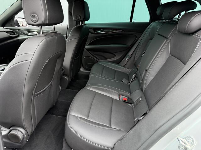 Opel INSIGNIA Sports Tourer BWJ 2019 1.6 Turbo 200 PK Exclusive AUTOMAAT | TREKHAAK | APPLE CARPLAY | ANDROID AUTO | NAVI | CLIMA | CRUISE | STOELVERW. | VOORRUITVERW. | LEDER | KEYLESS | ELETRISCHE ACHTERKLEP | CAMERA | LMV | PDC