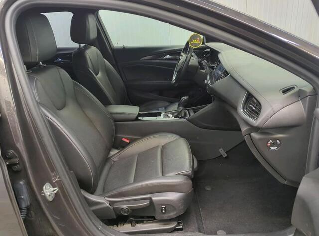 Opel INSIGNIA Sports Tourer 1.5 CDTI Business Elegance / Leder / Trekhaak / Pdc.+Camera / Stoel-Stuurverwarming / Xenon / Airco-ecc./