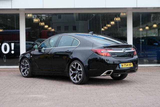 Opel INSIGNIA 2.8 T 325pk 4x4 Aut. OPC | Navi | Climate | Leder | 20" velgen | Bose | 2e eigenaar