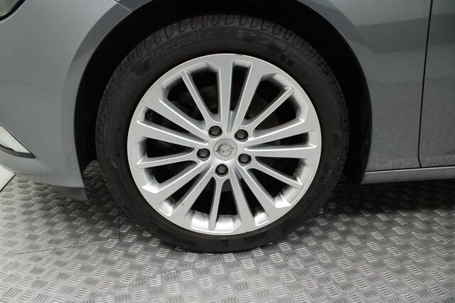 Opel INSIGNIA Sports Tourer 1.6 Turbo Business Executive | climate control | schuif kanteldak | navigatie | carplay | pdc v/a | bluetooth | cruise