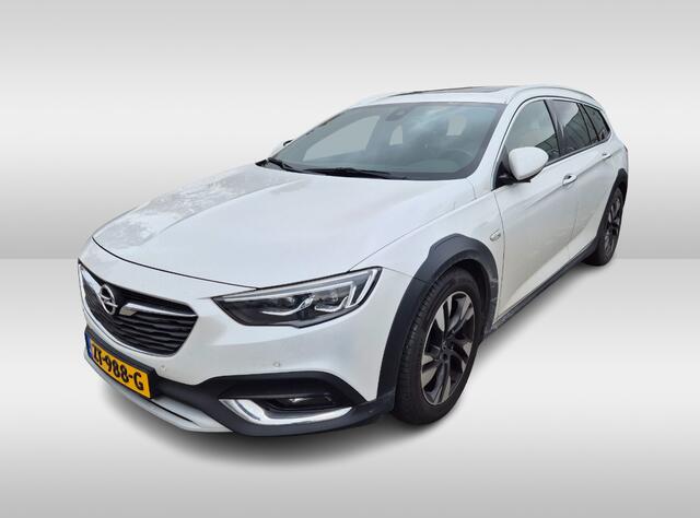Opel INSIGNIA Sports Tourer 1.6 Turbo Exclusive / Panoramadak / Camera / Head-up / Keyless / Bose / 18'' / Matrix LED / Navigatie / CarPlay / Stuur+Stoelverwarming / DAB / Cruise Control