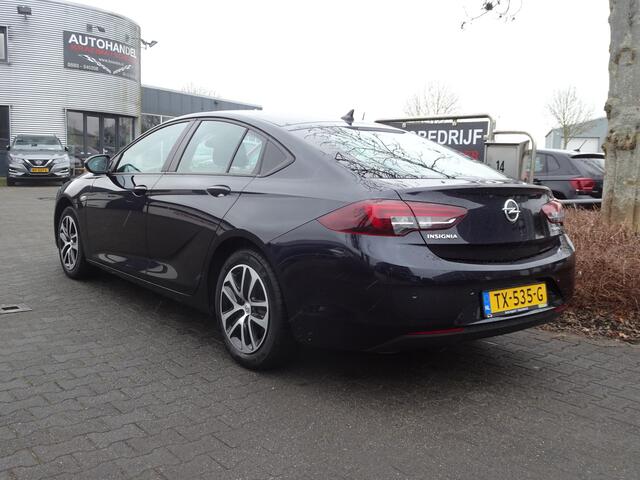 Opel INSIGNIA Grand Sport 1.5 Turbo Business+