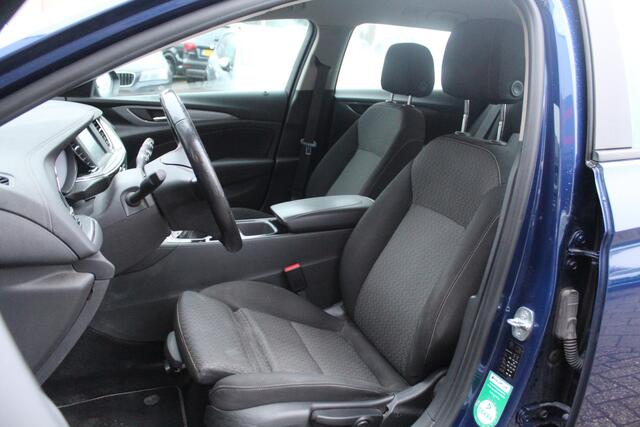 Opel INSIGNIA Sports Tourer 1.5 Turbo Business//Stoel+Stuurverwarming!!