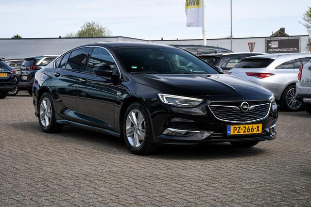 Opel INSIGNIA Grand Sport 1.5 Turbo Innovation NAVIGATIE/ LEDER/ TREKHAAK