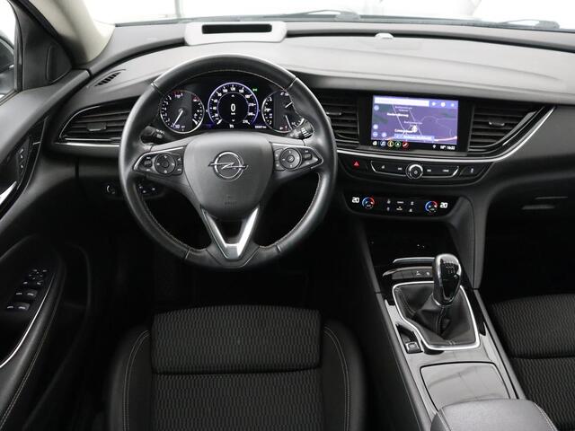 Opel INSIGNIA 1.6 Turbo Innovation | 1e eigenaar | 55.500km NAP | Head-Up | Matrix-LED | Carplay | Navigatie | Camera | Keyless | Dodehoek detectie | Parkeerhulp | Cruise control | Climate control