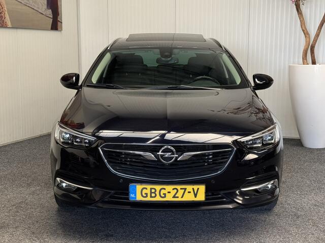 Opel INSIGNIA SPORTS TOURER 1.6 CDTI INNOVATION PANORAMADAK LEDER STOEL KOELING EN VERWARMING NAVIGATIE ADAPTIVE CRUISE CONTROL RIJSTROOKSENSOREN DODEHOEKSENSOREN KEYLESS GO 360 CAMERA ZEER MOOI !!