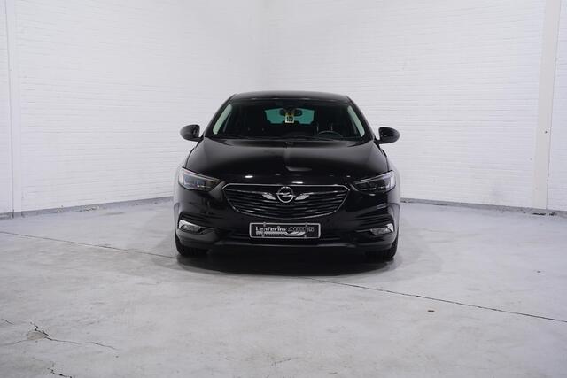 Opel INSIGNIA Grand Sport 1.5 Turbo Innovation 1e eigen. NAP 18"-lmv navigatie camera matrix-koplampen grootlicht-assist half lederen bekleding sportstoelen private-glas DAB keyless entry/start climate-controlle cruise-controlle